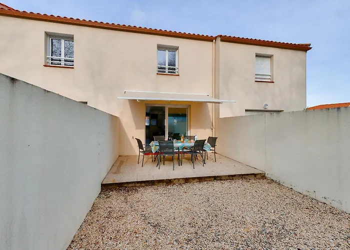 Maison Moderne Et Piscine Commune * Les Sables-dʼOlonne