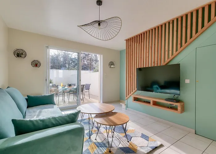 Prázdninový dům Maison Moderne Et Piscine Commune Les Sables-dʼOlonne